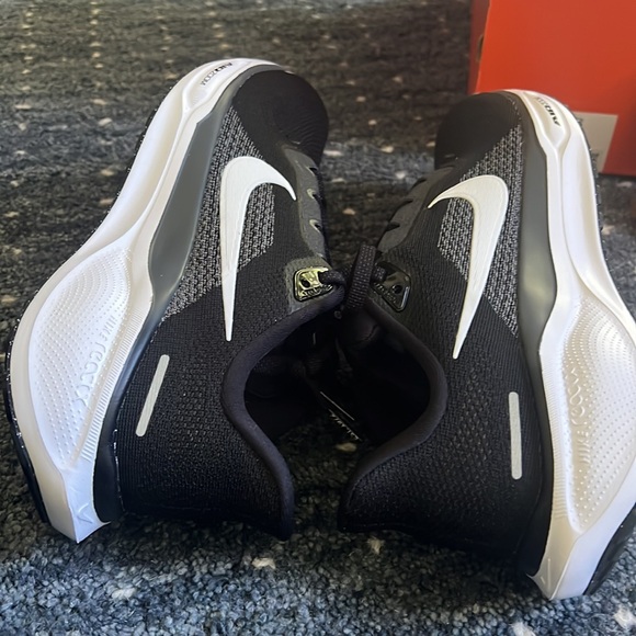 Nike Air Zoom Pegasus 41 Running Shoes womens Size 9.5 - NEW NFL / men’s 8 - Picture 9 of 16